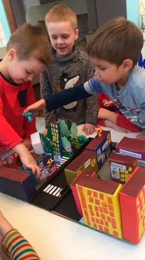 Даже в игры не только играем, но и создаем их сами